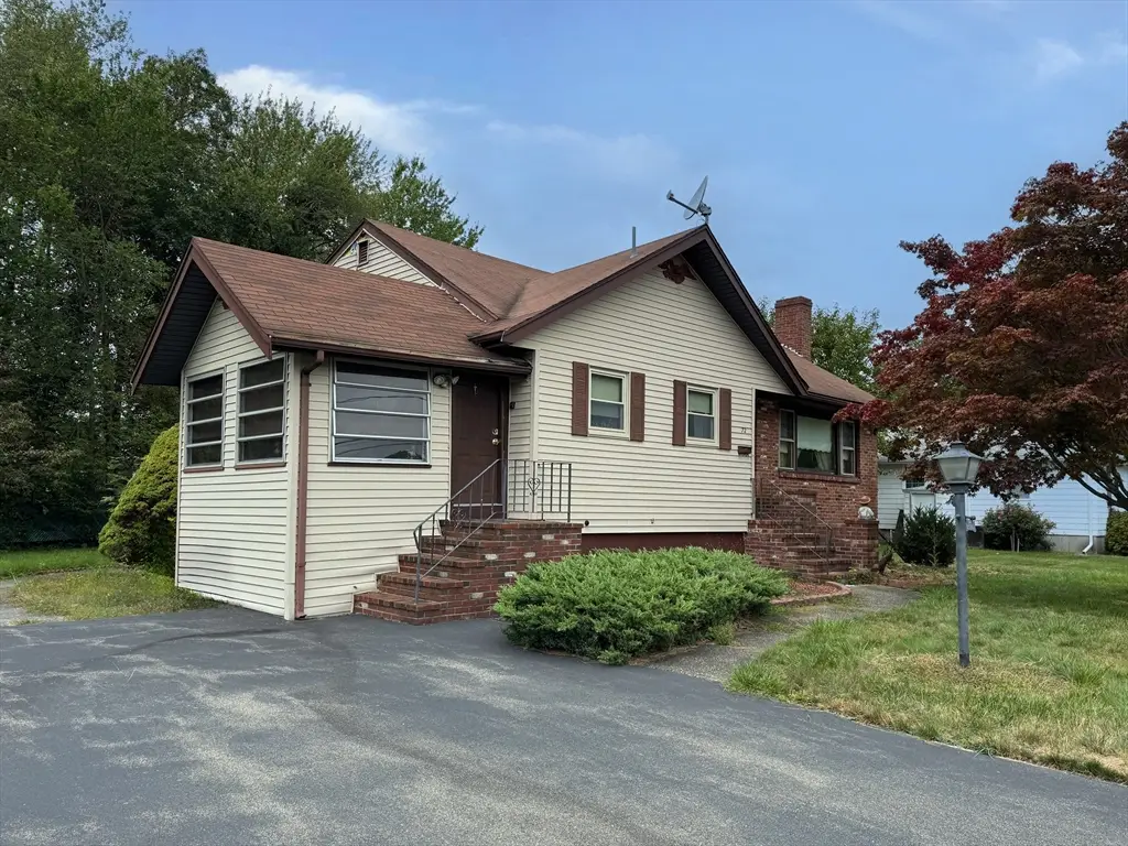 72 Kurland Ave, Brockton, MA 02301 - #1