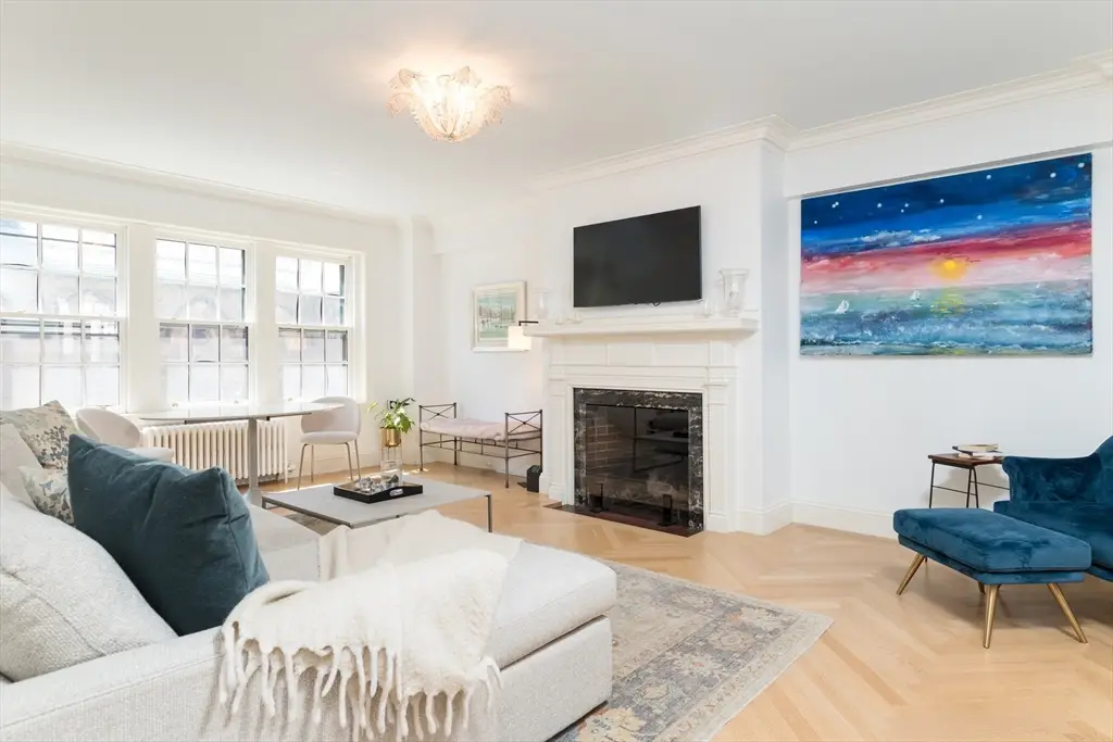 50 Commonwealth Ave #605, Boston, MA 02116 - Image #1
