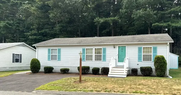 24 High Pond Drive, Bridgewater, MA 02324