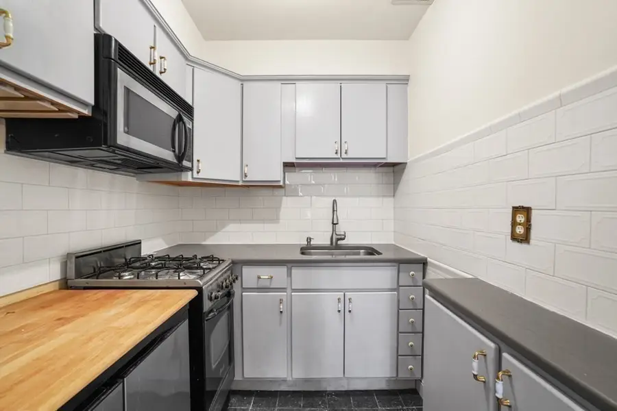 27 Bowdoin St #1C, Boston, MA 02114 - Image #3