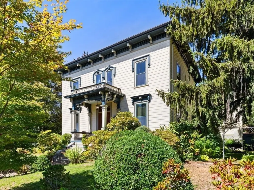 41 Dearborn St, Salem, MA 01970 - Image #1