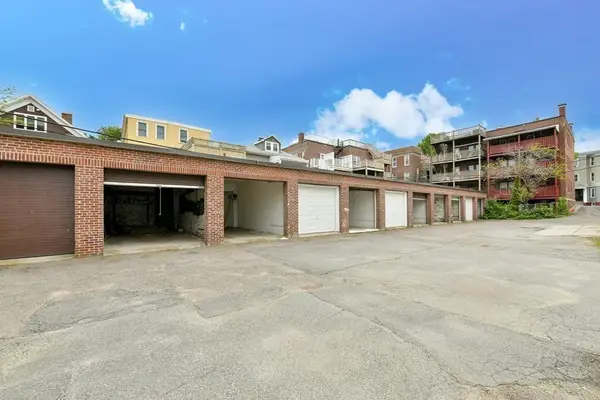 404R K St (spot 4), Boston, MA 02127