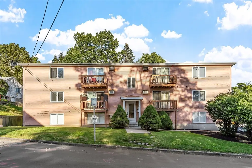 10 Dryden Street #7, Worcester, MA 01605 - Image #1
