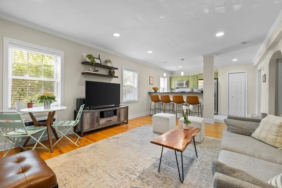 27-29 Commonwealth Ave #9, Newton, MA 02467 - #3