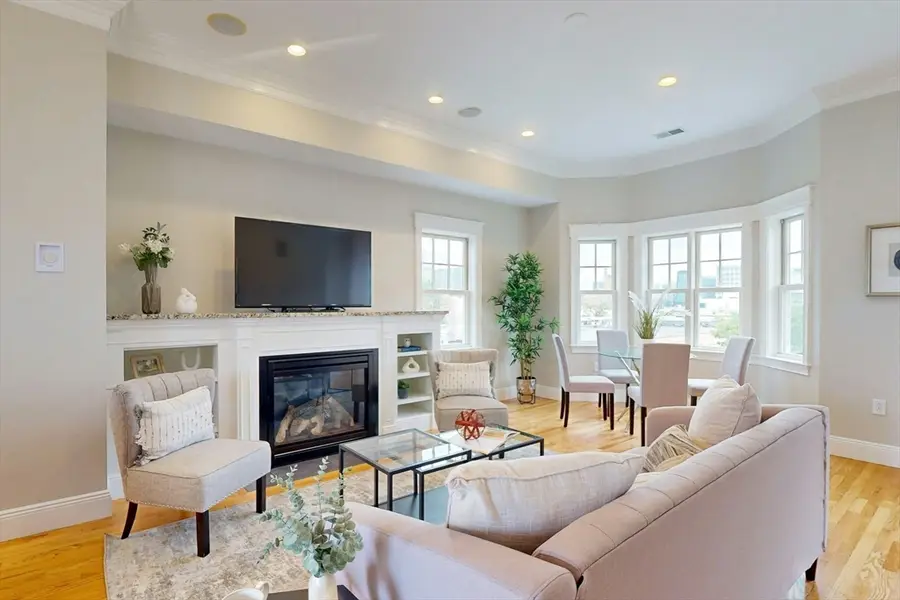 209 W 2nd St, Boston, MA 02127 - #2