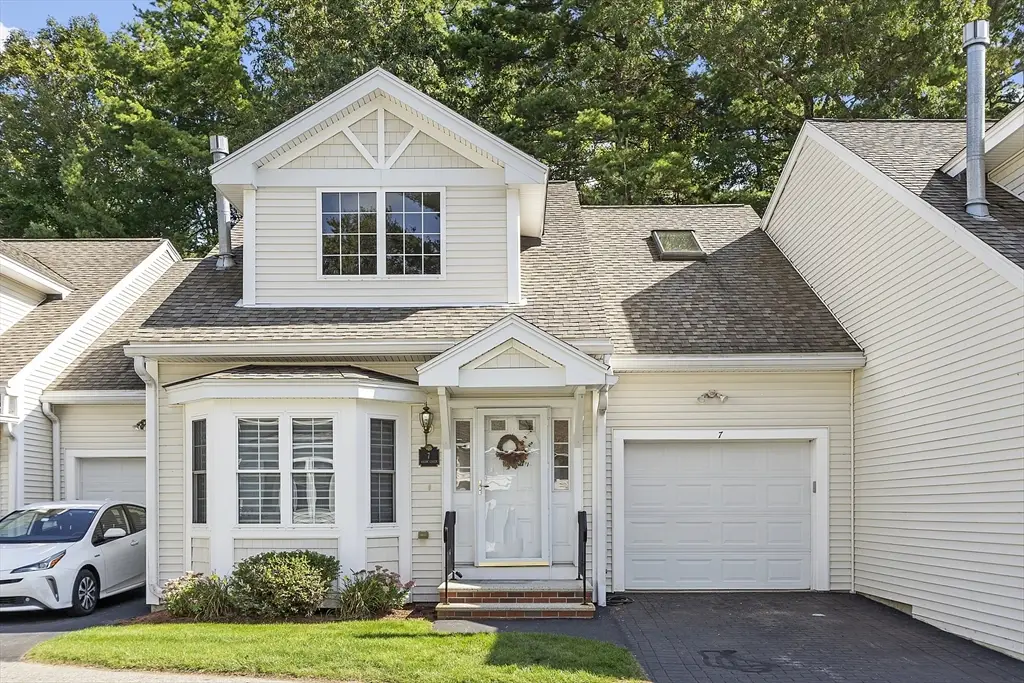 7 Squaw Creek Dr #7, Haverhill, MA 01830 - Image #1
