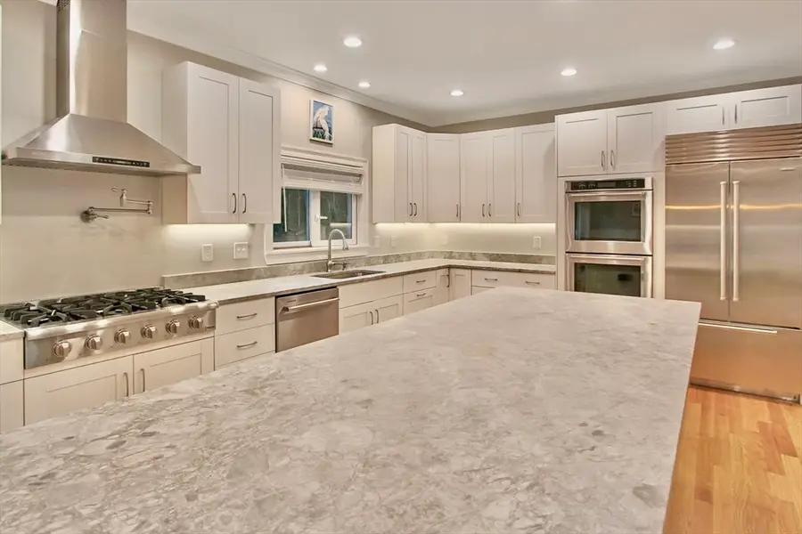 22 Austin Ln, Hollis, NH 03049 - Image #3