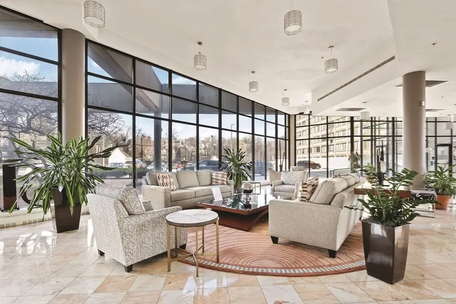 250 Hammond Pond Parkway #615N, Newton, MA 02467 - Image #3