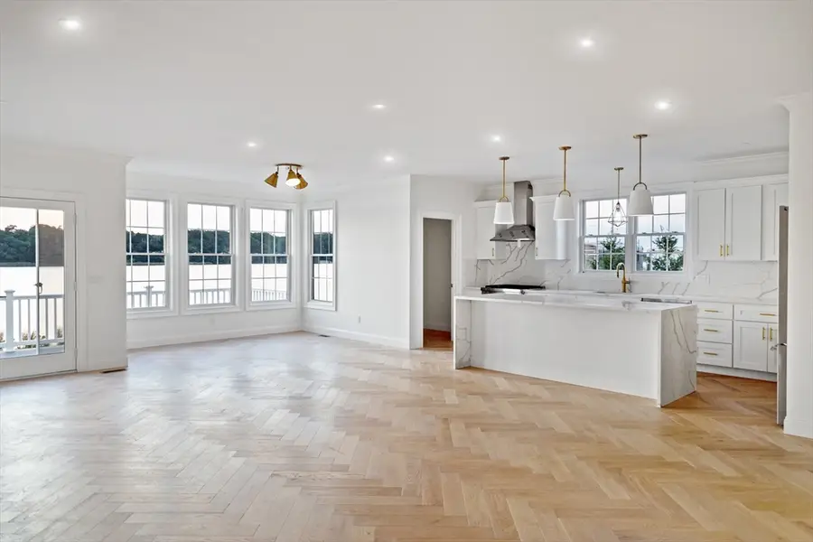 102 East Point Drive #102, Rumford, RI 02916 - Image #2