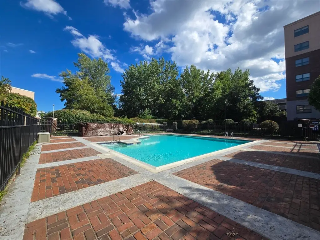 165 Cottage St #611, Chelsea, MA 02150 - Image #1