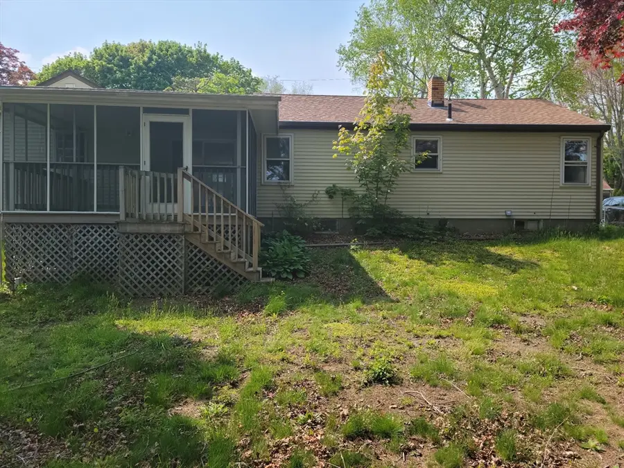 34 Doherty Ave, Somerset, MA 02726 - #3