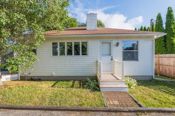 137 A Kingstown Road, Narragansett, RI 02882