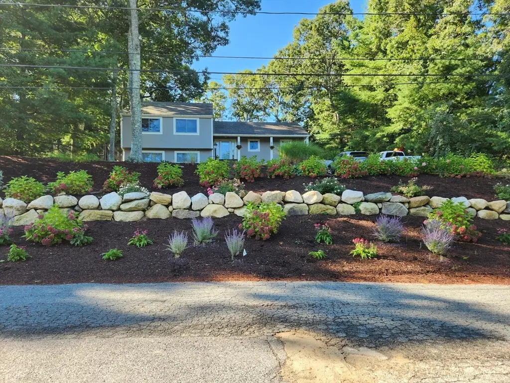 10 Howard Ave, Monument Beach, MA 02553 - #1