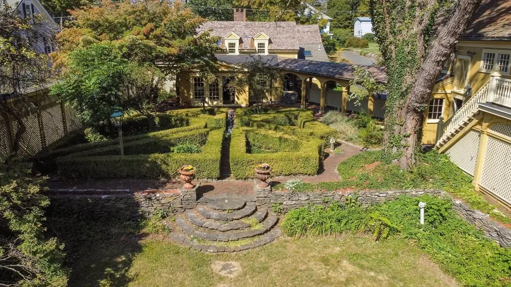 105 Church St, Ware, MA 01082 - Image #1