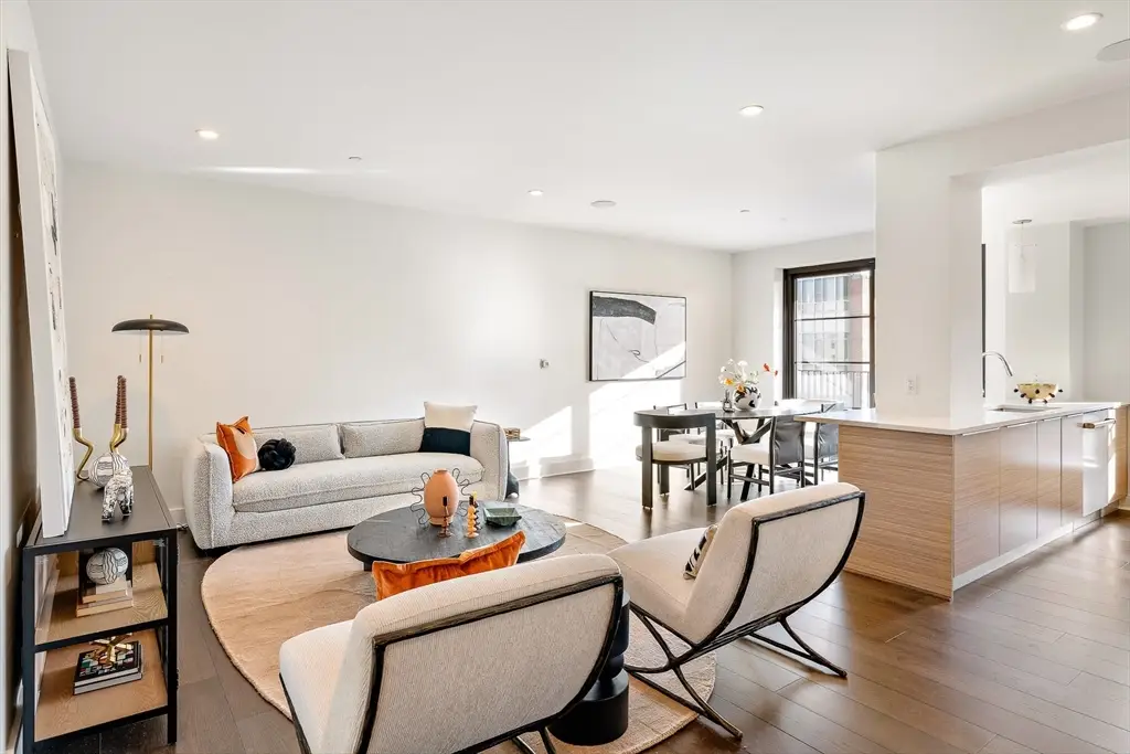 14 W Broadway #507, Boston, MA 02127 - #1