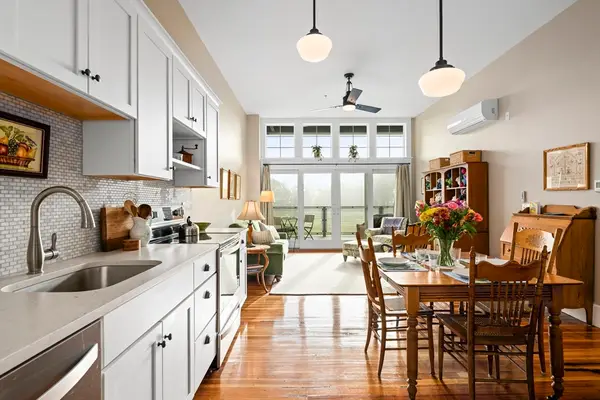 58 Main St #3, Hatfield, MA 01038