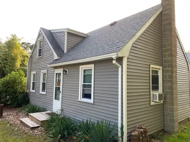 200 Great Neck Rd, Wareham, MA 02571 - Image #1