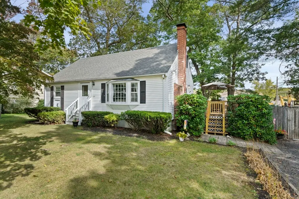 1121 Auburn Street, Whitman, MA 02382 - #1