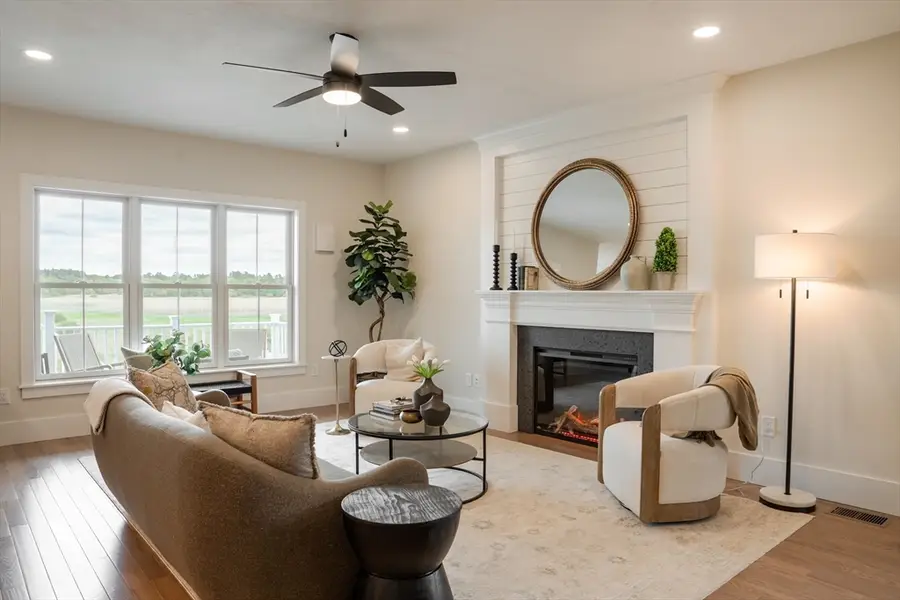 20 Metacomet Road #20, West Bridgewater, MA 02379 - Image #2