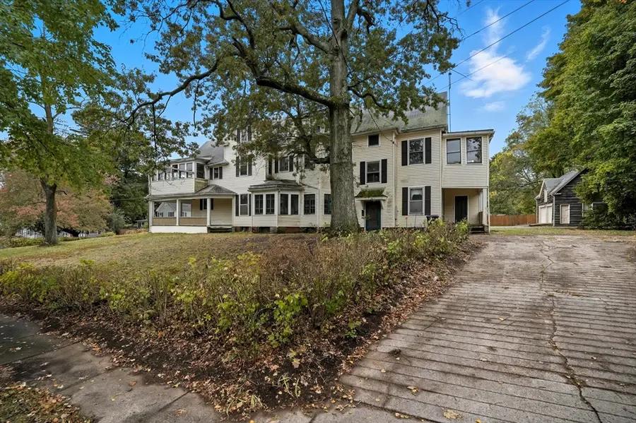 129 Morgan St, Holyoke, MA 01040 - #2