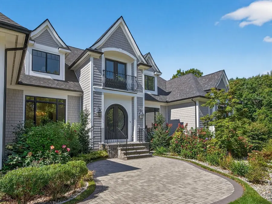 18 Keeney Pond Rd, Norfolk, MA 02056 - Image #2