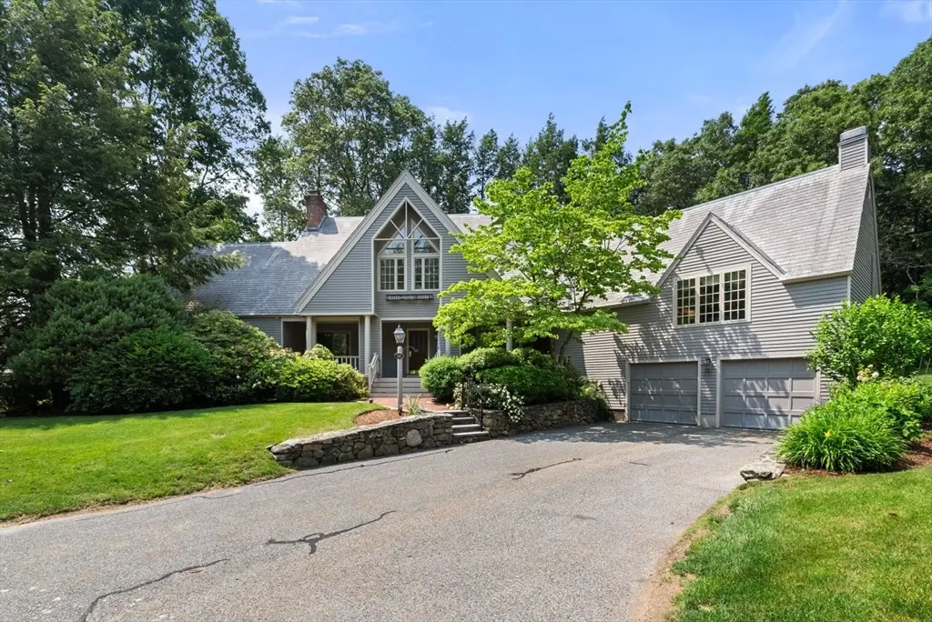 18 Phillips Pond Rd #18, Natick, MA 01760 - Image #1