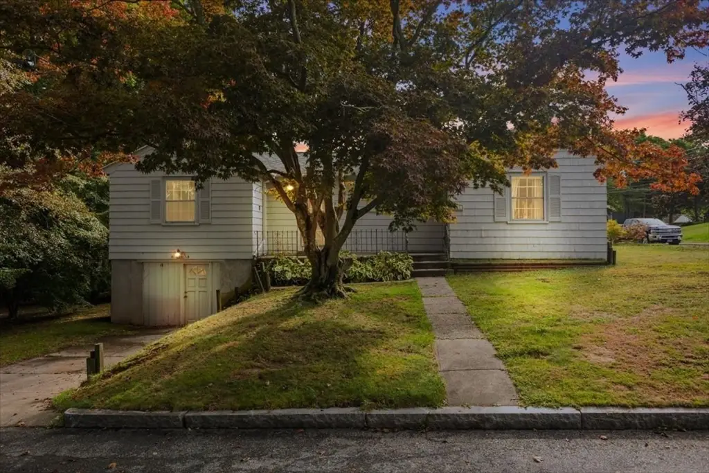 225 Rich St, Fall River, MA 02720 - #1