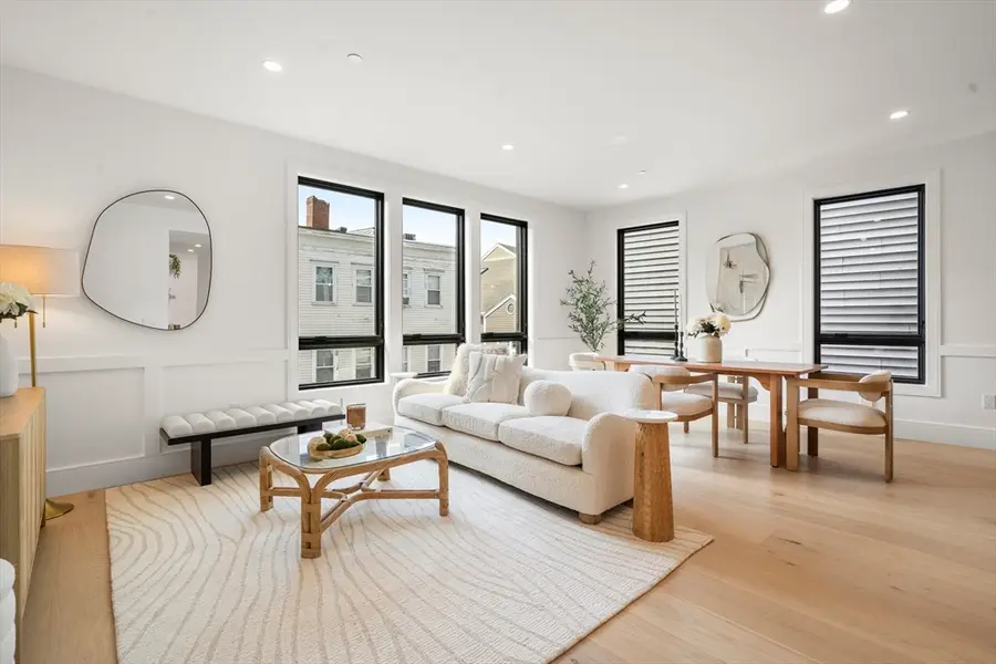 136 W 8th St #4, Boston, MA 02127 - Image #2