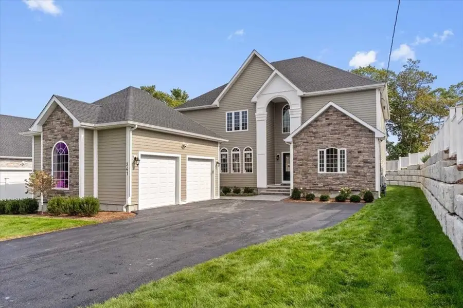 241 Lake Ave, Worcester, MA 01604 - Image #3