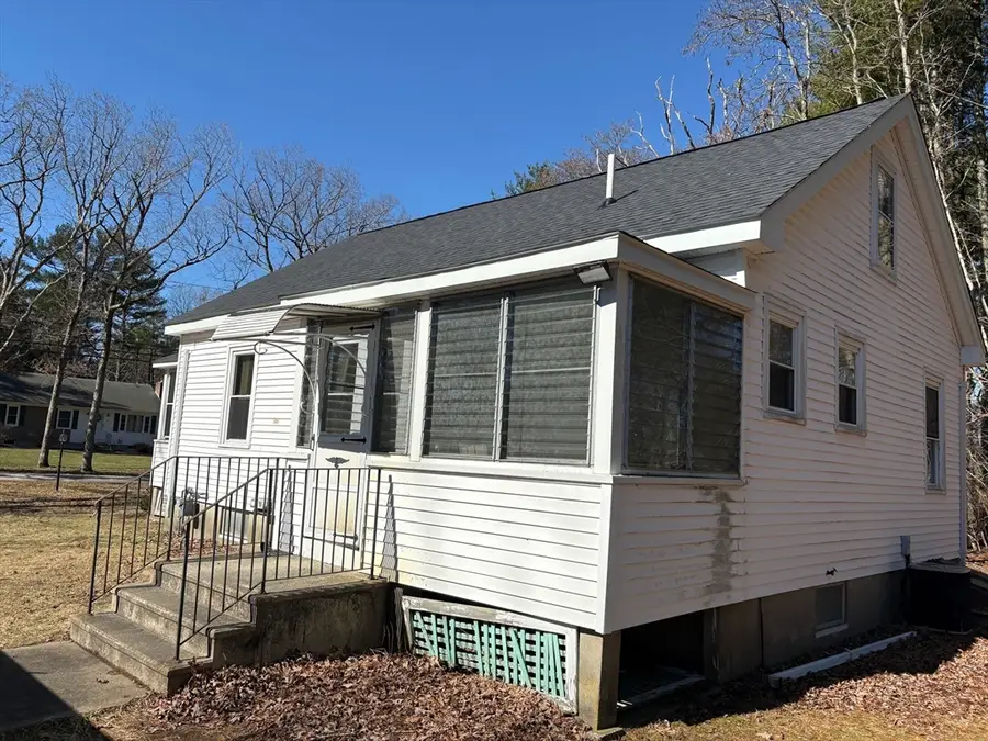 52 Carpenter St, Seekonk, MA 02771 - #3