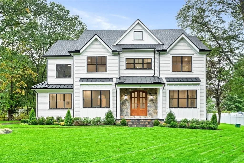 15 Peachtree Road, Lexington, MA 02420 - Image #1