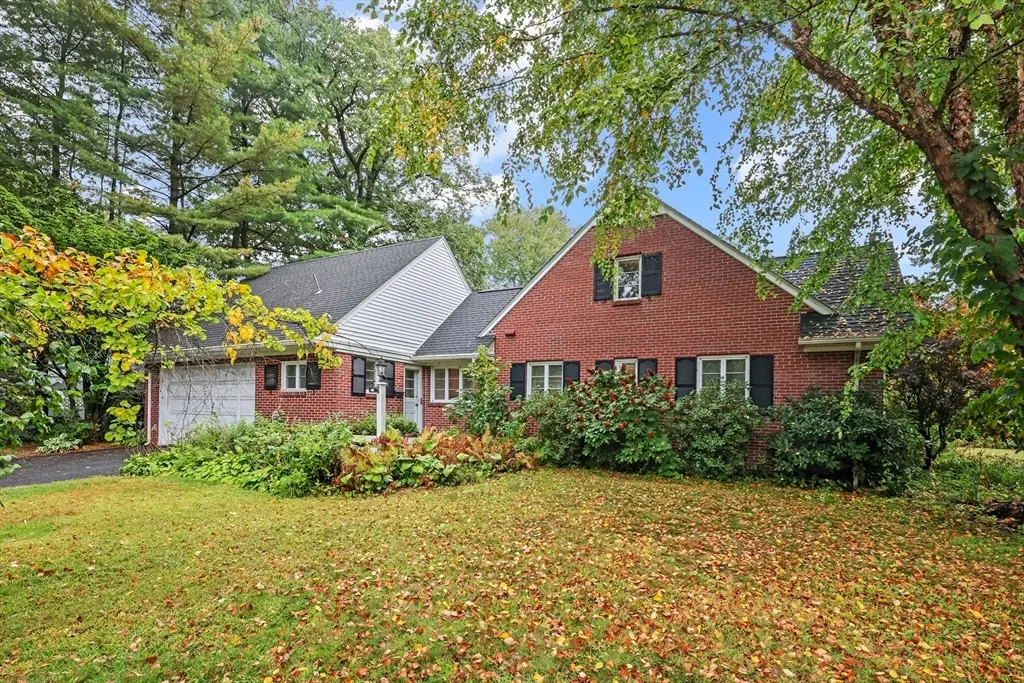 124 Tecumseh Drive, Longmeadow, MA 01106 - Image #1