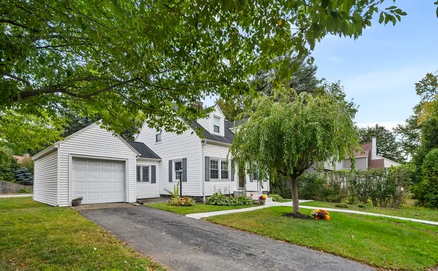 36 Melrose St, Worcester, MA 01605 - Image #3