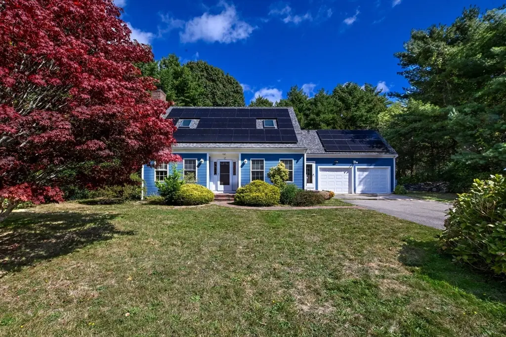 17 Pinewood Dr, Falmouth Town, MA 02536 - Image #1