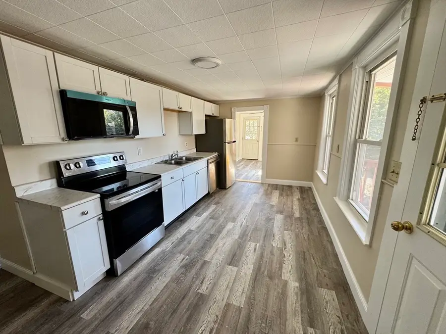 29 Fiske St, Southbridge, MA 01550 - Image #3