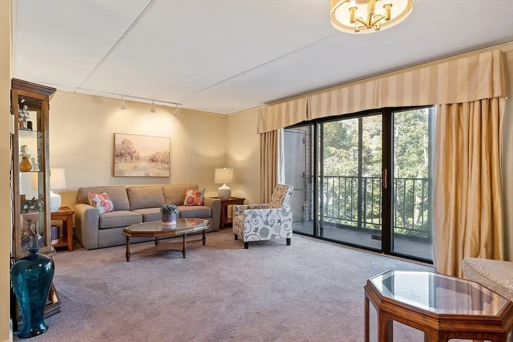 190 High Street #605, Medford, MA 02155 - Image #1