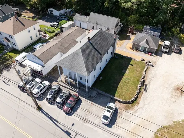 31-37 Leicester St, Oxford, MA 01537