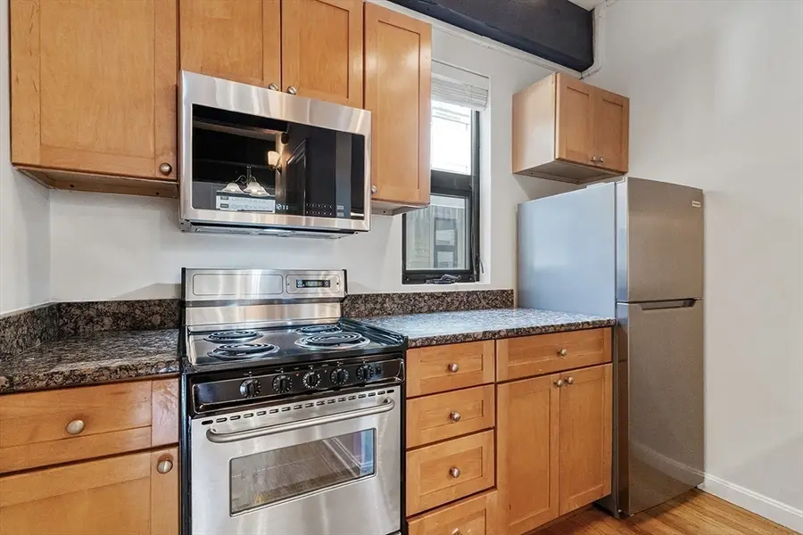12 Stoneholm St #614, Boston, MA 02115 - Image #3