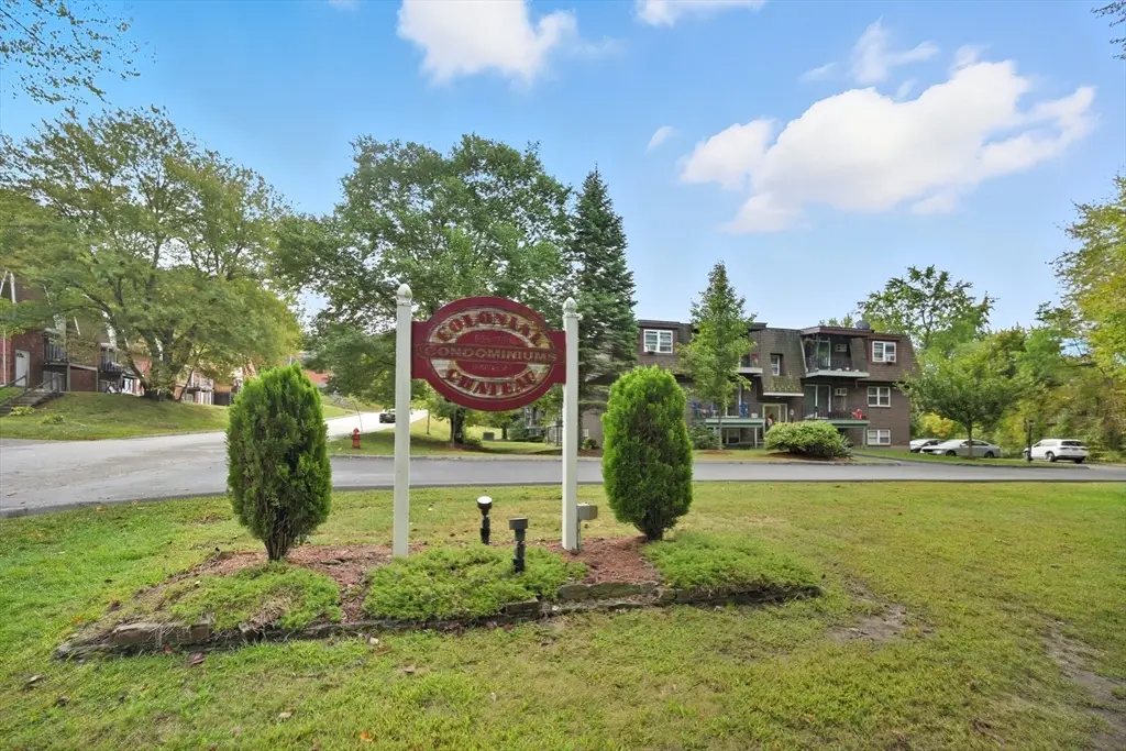 700 Robbins Ave #6, Dracut, MA 01826 - Image #1
