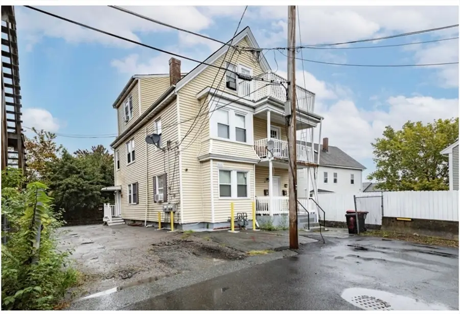 20 Johnson Ct, Brockton, MA 02301 - Image #2