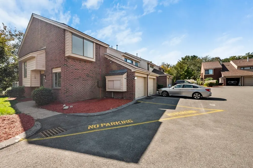 40 Elderwood Dr #40, Stoughton, MA 02072 - #1