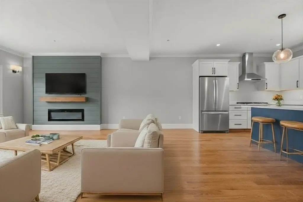 22 Pleasant #B, Mansfield, MA 02048 - #1