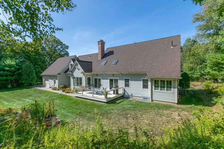 7 Western View Rd, Holyoke, MA 01040 - #3