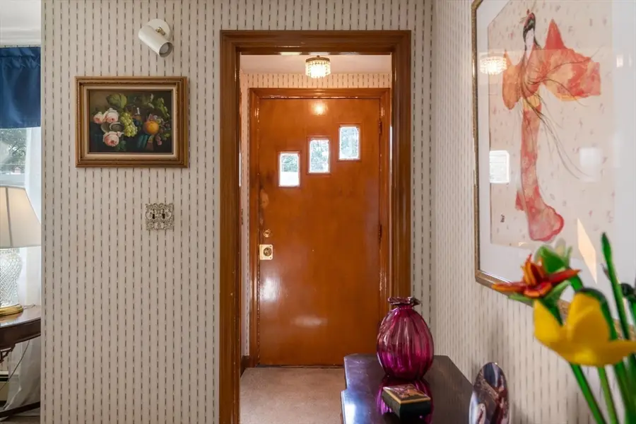 13 Sheffield Road, Natick, MA 01760 - Image #3