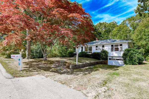 27 Beach Street, Marion, MA 02738