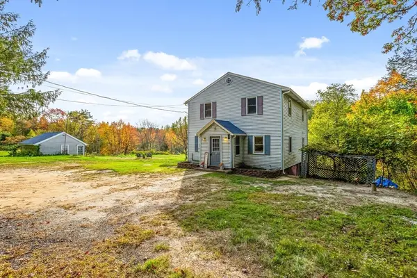 16 Neale Rd, Royalston, MA 01368