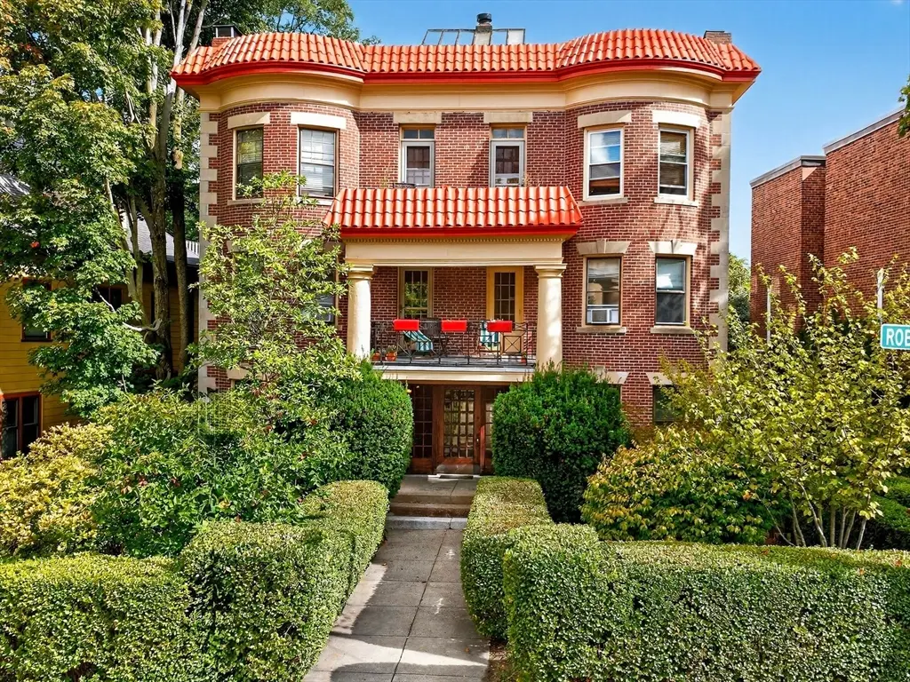 32 Robinwood Ave #7, Boston, MA 02130 - #1