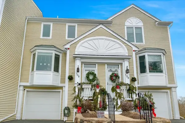 108 Abington Rd #108, Danvers, MA 01923