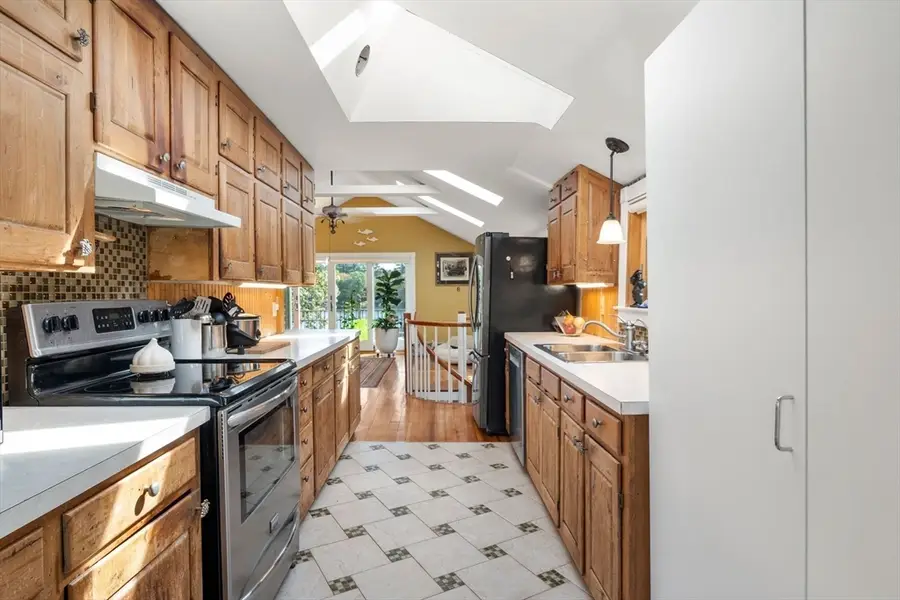 11 Brockton Ave, Carver, MA 02330 - Image #3