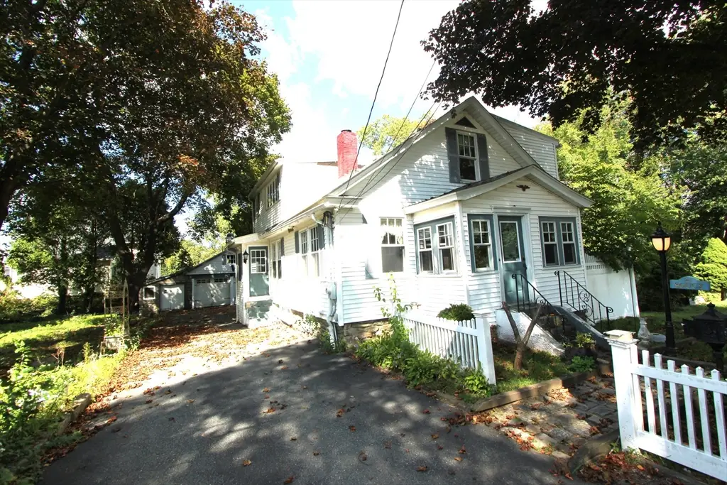 25 Crawford St, Worcester, MA 01604 - #1